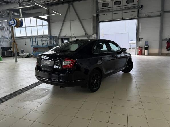 Skoda Rapid I Рестайлинг с пробегом 2018 года, цена 1 248 000 рублей, 46507 км, лифтбек, Автокод Объявления