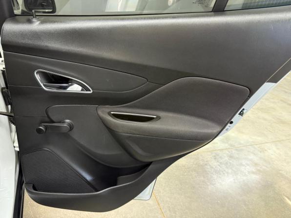 Opel Mokka I с пробегом 2014 года, цена 850 000 рублей, 203412 км, внедорожник, Автокод Объявления