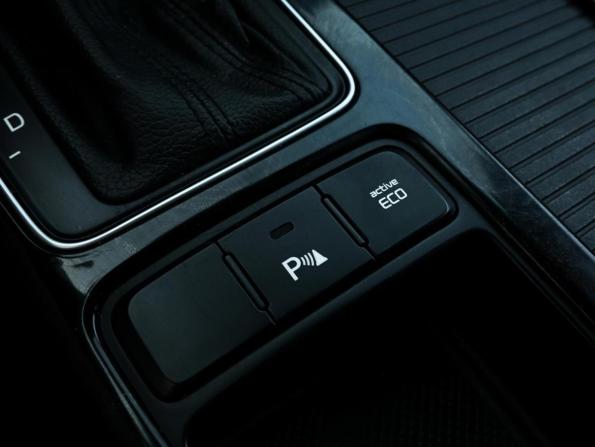 Kia Sorento II Рестайлинг с пробегом 2013 года, цена 1 819 000 рублей, 198572 км, внедорожник, Автокод Объявления