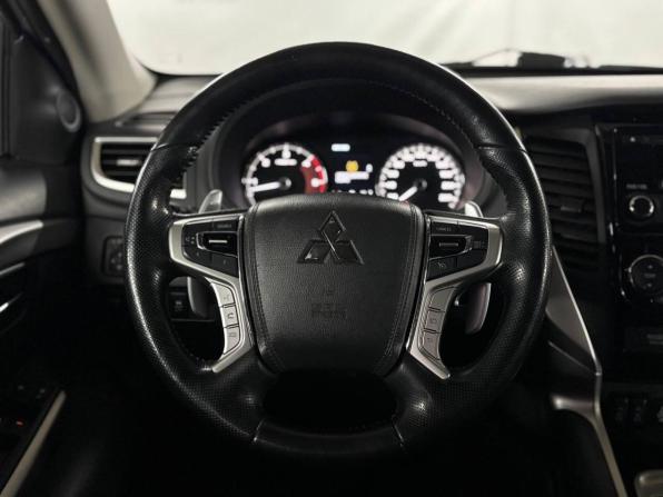 Mitsubishi Pajero Sport III с пробегом 2018 года, цена 2 699 000 рублей, 160000 км, внедорожник, Автокод Объявления