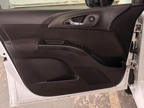 Opel Meriva B с пробегом 2013 года, цена 650 000 рублей, 214064 км, минивэн, Автокод Объявления