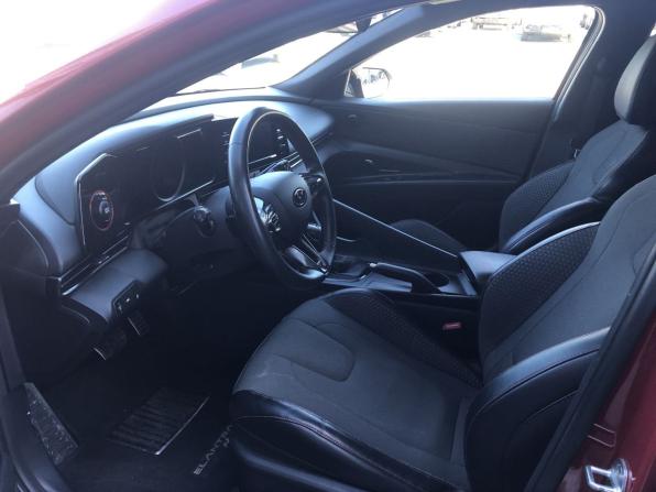 Hyundai Elantra VII (CN7) с пробегом 2021 года, цена 2 400 000 рублей, 29946 км, седан, Автокод Объявления