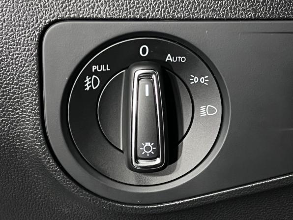 Volkswagen Tiguan II с пробегом 2018 года, цена 2 459 000 рублей, 71133 км, внедорожник, Автокод Объявления