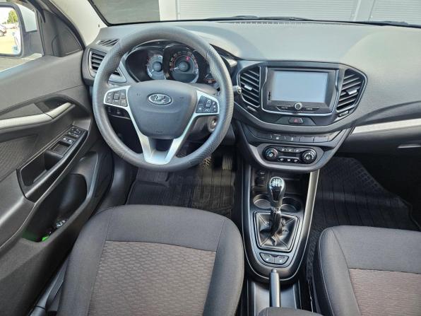 Lada (ВАЗ) Vesta I с пробегом 2018 года, цена 937 000 рублей, 67000 км, седан, Автокод Объявления