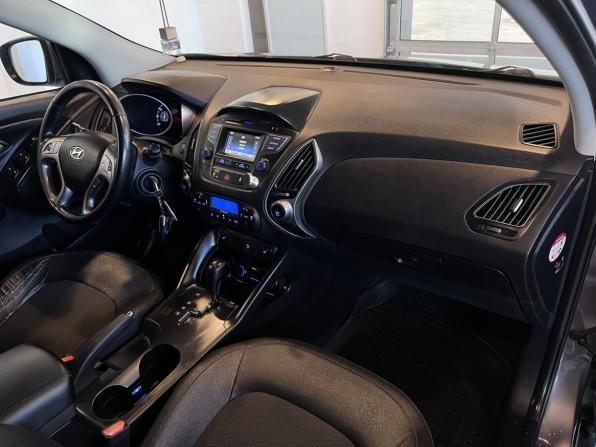 Hyundai ix35 I Рестайлинг с пробегом 2014 года, цена 1 315 000 рублей, 212535 км, внедорожник, Автокод Объявления