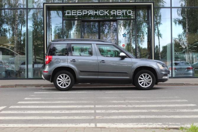 Skoda Yeti I Рестайлинг с пробегом 2017 года, цена 1 769 000 рублей, 88333 км, внедорожник, Автокод Объявления
