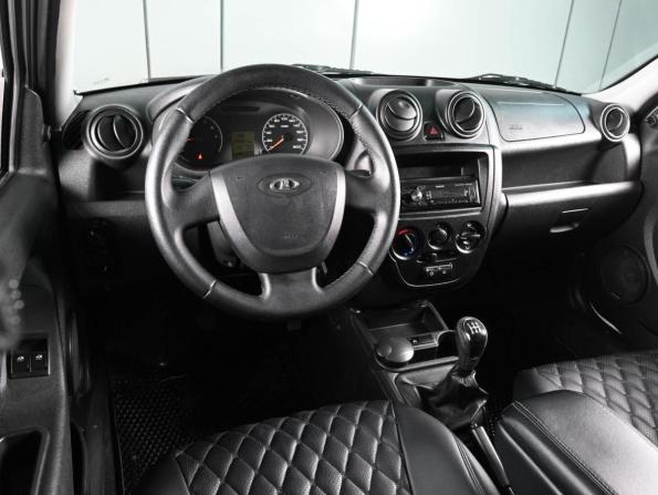 Lada (ВАЗ) Granta I с пробегом 2013 года, цена 590 000 рублей, 233381 км, седан, Автокод Объявления