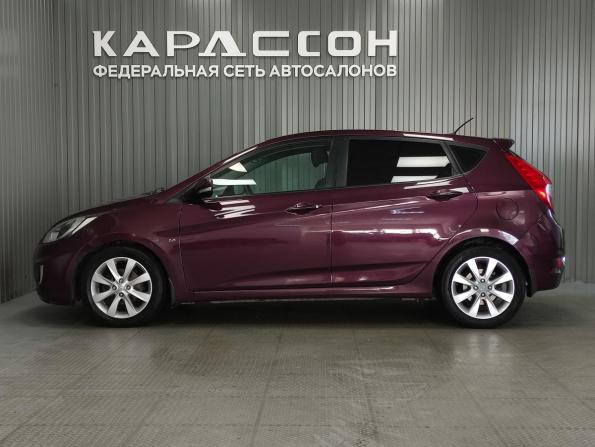 Hyundai Solaris I с пробегом 2012 года, цена 840 000 рублей, 135816 км, хэтчбек, Автокод Объявления