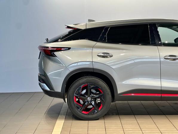 Omoda C5 I с пробегом 2023 года, цена 1 995 000 рублей, 36055 км, внедорожник, Автокод Объявления