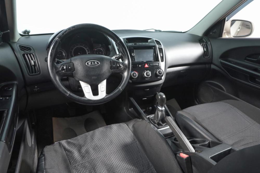 Kia Ceed I Рестайлинг Новосибирск  - изображение 8