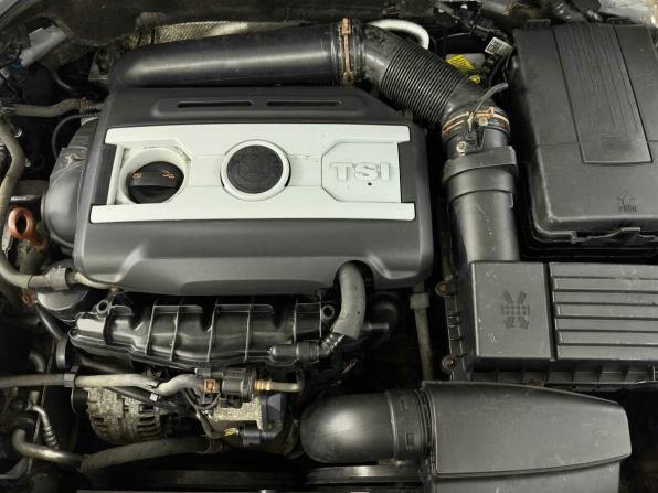 Skoda Octavia II (A5) Рестайлинг с пробегом 2012 года, цена 1 035 000 рублей, 311445 км, универсал, Автокод Объявления
