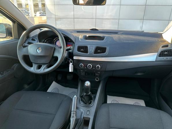 Renault Fluence I Рестайлинг с пробегом 2013 года, цена 699 000 рублей, 194334 км, седан, Автокод Объявления