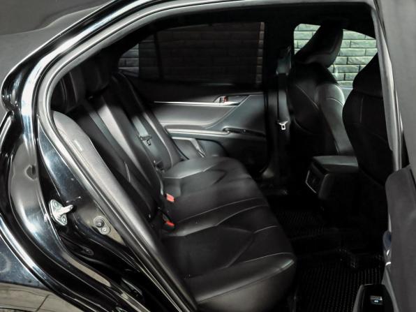 Toyota Camry VIII (XV70) Рестайлинг с пробегом 2021 года, цена 3 400 000 рублей, 143808 км, седан, Автокод Объявления