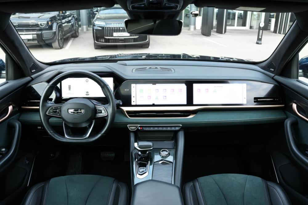 Geely Monjaro I Москва  - изображение 12