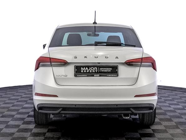 Skoda Rapid II с пробегом 2022 года, цена 1 595 000 рублей, 109296 км, лифтбек, Автокод Объявления
