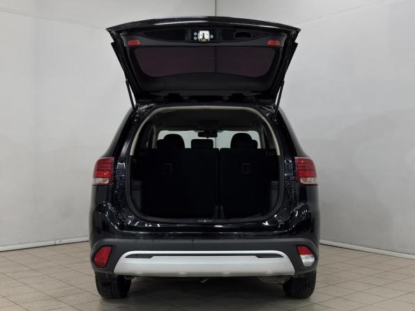 Mitsubishi Outlander III Рестайлинг 3 с пробегом 2019 года, цена 2 049 000 рублей, 145389 км, внедорожник, Автокод Объявления