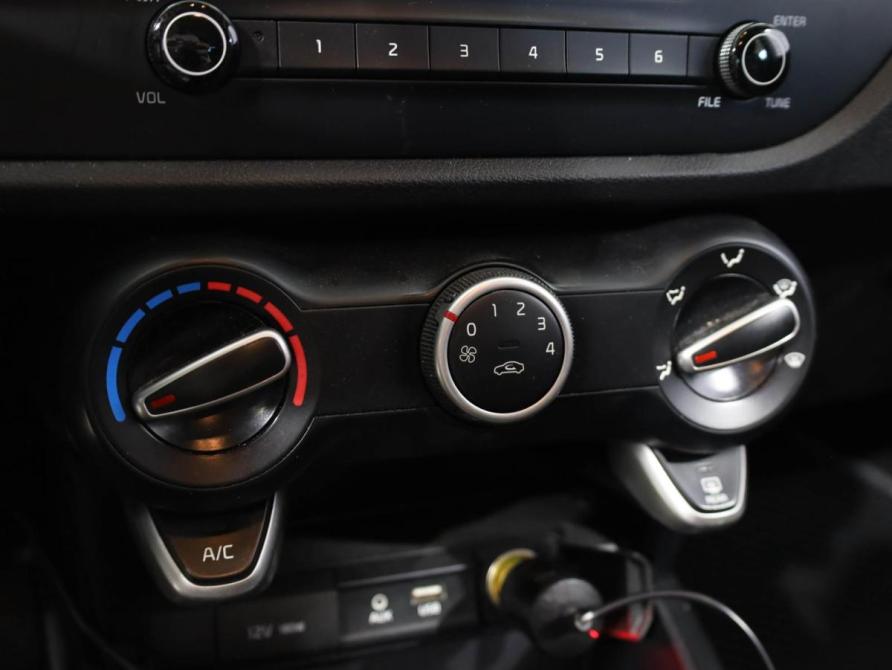 Kia Rio IV Ростов-на-Дону  - изображение 14