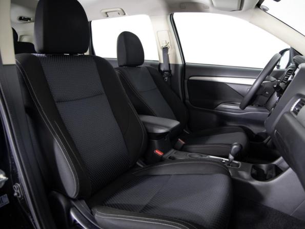 Mitsubishi Outlander III Рестайлинг 2 с пробегом 2016 года, цена 1 649 000 рублей, 168824 км, внедорожник, Автокод Объявления