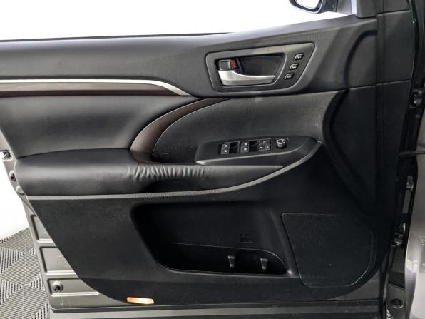 Toyota Highlander III (XU50) с пробегом 2014 года, цена 3 090 000 рублей, 219241 км, внедорожник, Автокод Объявления
