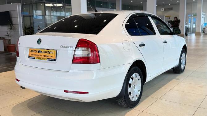Skoda Octavia II (A5) Рестайлинг с пробегом 2012 года, цена 680 000 рублей, 240810 км, лифтбек, Автокод Объявления