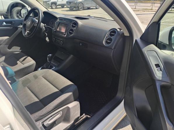 Volkswagen Tiguan I Рестайлинг с пробегом 2011 года, цена 1 040 000 рублей, 253000 км, внедорожник, Автокод Объявления