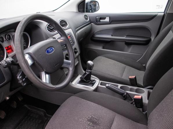 Ford Focus II Рестайлинг с пробегом 2010 года, цена 595 000 рублей, 178993 км, хэтчбек, Автокод Объявления