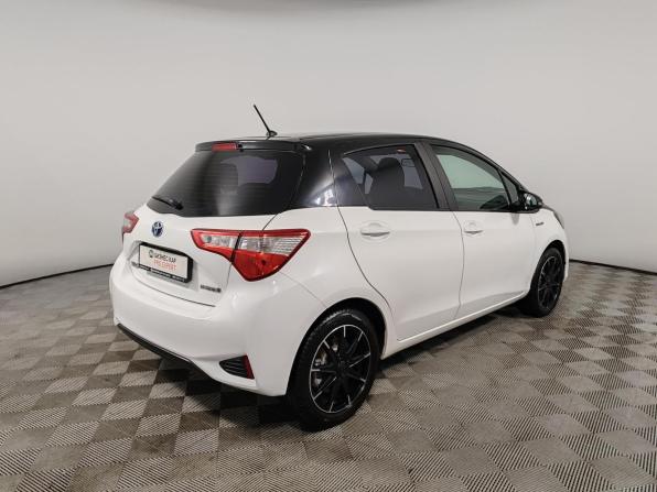 Toyota Yaris III Рестайлинг 2 с пробегом 2017 года, цена 1 375 000 рублей, 160073 км, хэтчбек, Автокод Объявления