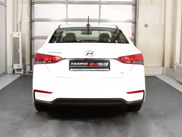 Hyundai Solaris II с пробегом 2018 года, цена 1 295 995 рублей, 119838 км, седан, Автокод Объявления