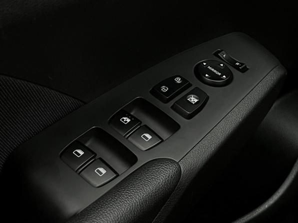 Hyundai Solaris II Рестайлинг с пробегом 2021 года, цена 1 532 400 рублей, 71558 км, седан, Автокод Объявления