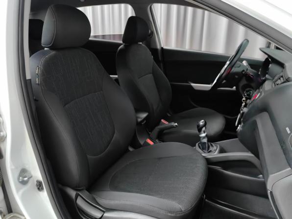 Kia Rio III с пробегом 2015 года, цена 935 000 рублей, 65970 км, хэтчбек, Автокод Объявления