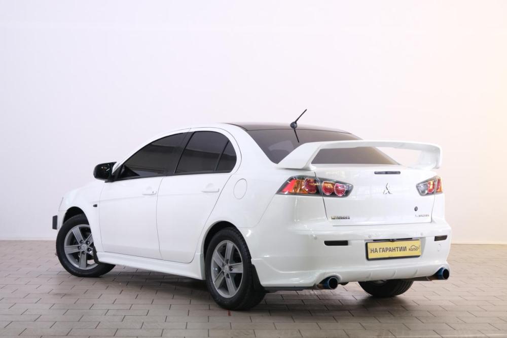 Mitsubishi Lancer X Омск  - изображение 5
