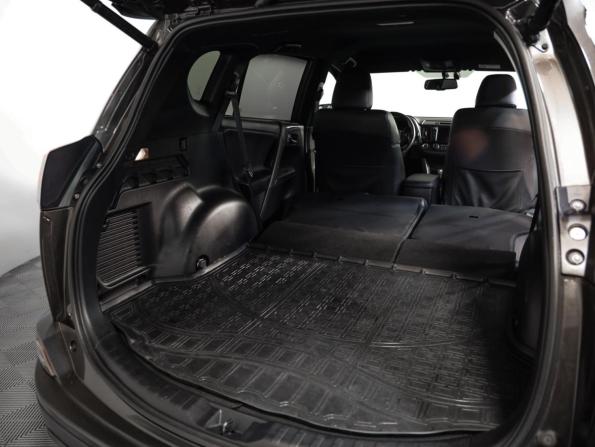 Toyota RAV4 IV (XA40) Рестайлинг с пробегом 2019 года, цена 2 649 000 рублей, 65155 км, внедорожник, Автокод Объявления