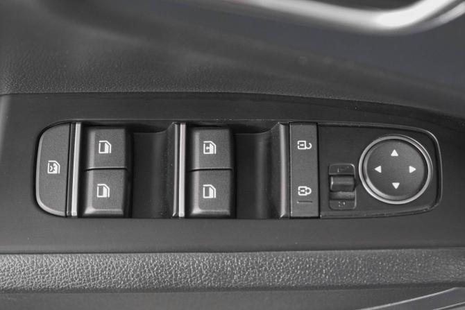 Kia Soul III с пробегом 2021 года, цена 1 799 000 рублей, 45000 км, хэтчбек, Автокод Объявления