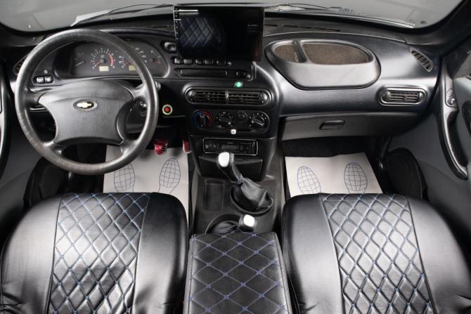Chevrolet Niva I с пробегом 2004 года, цена 399 000 рублей, 234700 км, внедорожник, Автокод Объявления