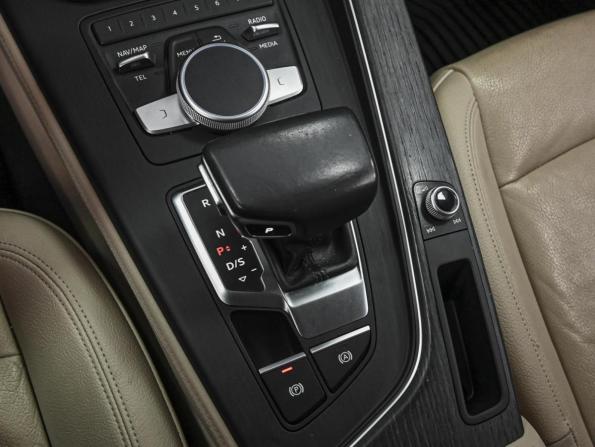 Audi A5 II (F5) с пробегом 2016 года, цена 2 498 000 рублей, 218043 км, лифтбек, Автокод Объявления
