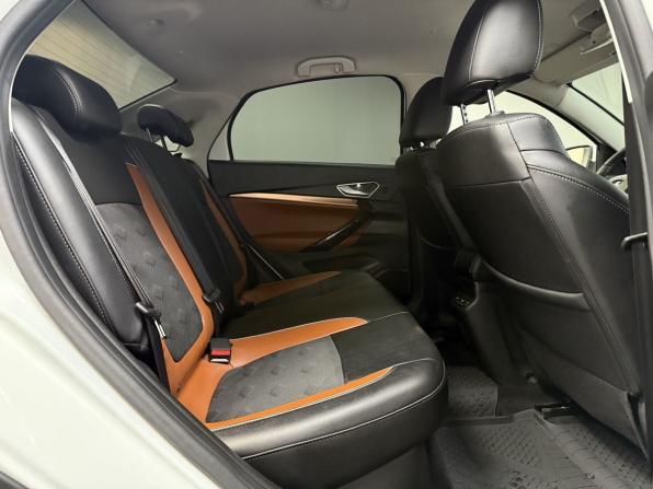 Lada (ВАЗ) Vesta I Рестайлинг (NG) с пробегом 2024 года, цена 1 450 000 рублей, 23365 км, седан, Автокод Объявления