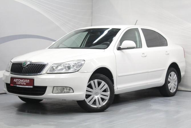 Skoda Octavia II (A5) Рестайлинг с пробегом 2013 года, цена 829 000 рублей, 208439 км, лифтбек, Автокод Объявления