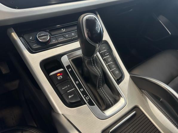 Geely Atlas I с пробегом 2021 года, цена 1 590 000 рублей, 148541 км, внедорожник, Автокод Объявления