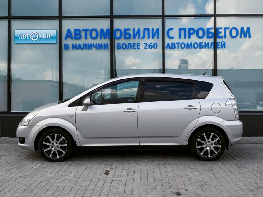 Toyota Corolla Verso I Рестайлинг 2 Екатеринбург  - изображение 2