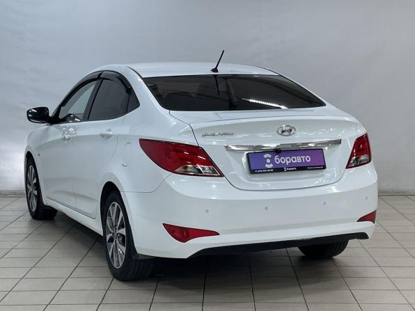 Hyundai Solaris I Рестайлинг с пробегом 2016 года, цена 1 020 000 рублей, 178747 км, седан, Автокод Объявления