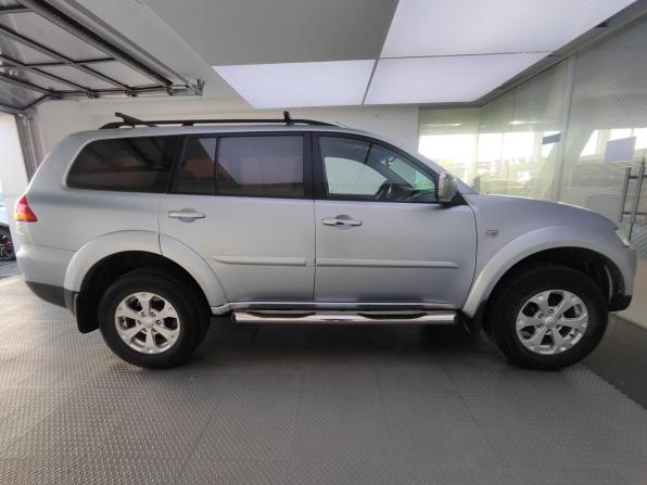 Mitsubishi Pajero Sport II с пробегом 2010 года, цена 1 365 000 рублей, 178153 км, внедорожник, Автокод Объявления