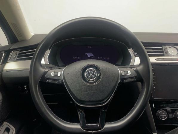 Volkswagen Passat B8 с пробегом 2019 года, цена 2 518 000 рублей, 96255 км, универсал, Автокод Объявления