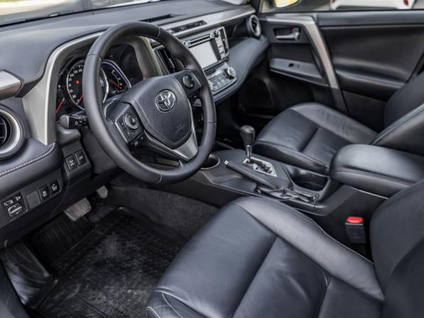 Toyota RAV4 IV (XA40) с пробегом 2013 года, цена 2 287 000 рублей, 124000 км, внедорожник, Автокод Объявления