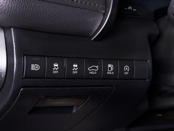 Toyota Camry VIII (XV70) Рестайлинг с пробегом 2022 года, цена 3 249 000 рублей, 106300 км, седан, Автокод Объявления