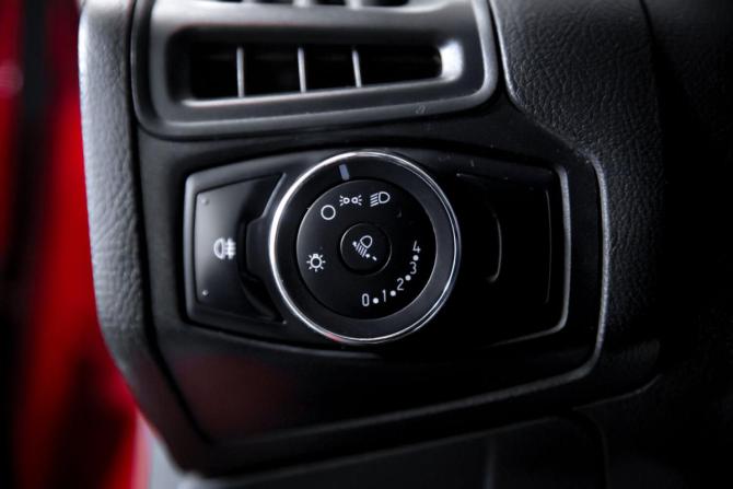 Ford Focus III с пробегом 2011 года, цена 660 000 рублей, 242096 км, хэтчбек, Автокод Объявления