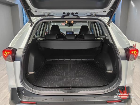 Toyota RAV4 V (XA50) с пробегом 2021 года, цена 4 170 000 рублей, 66000 км, внедорожник, Автокод Объявления