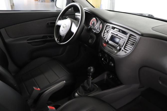 Kia Rio II Рестайлинг с пробегом 2011 года, цена 599 990 рублей, 130559 км, хэтчбек, Автокод Объявления