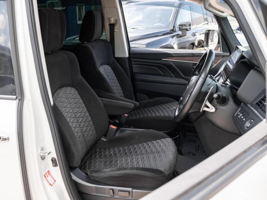 Mitsubishi Delica D:5 I Рестайлинг Сочи  - изображение 11