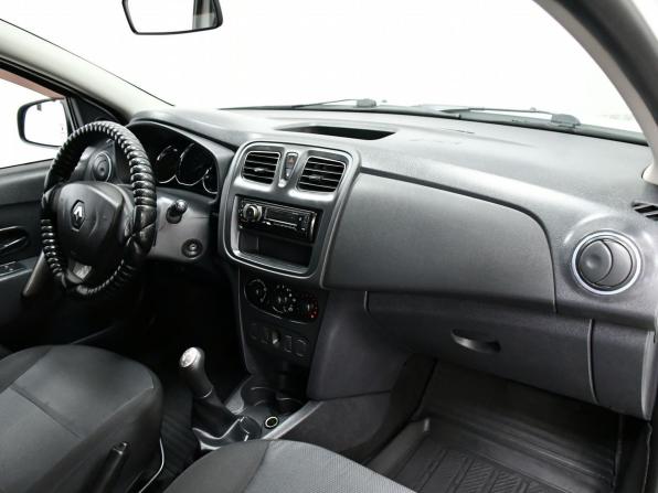 Renault Logan II с пробегом 2014 года, цена 547 000 рублей, 185000 км, седан, Автокод Объявления