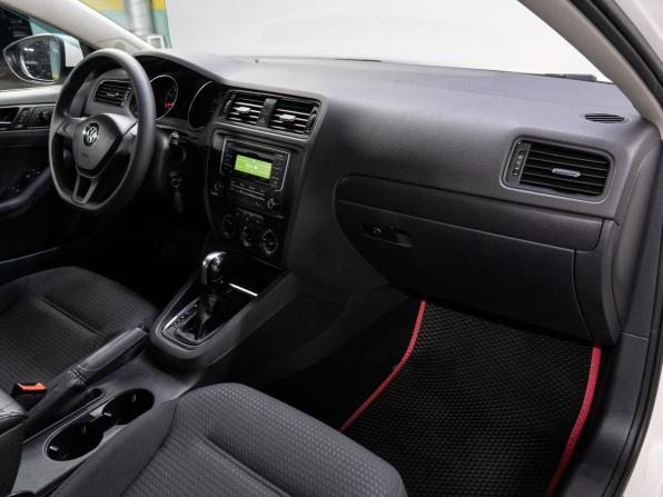 Volkswagen Jetta VI Рестайлинг с пробегом 2015 года, цена 1 025 000 рублей, 230050 км, седан, Автокод Объявления